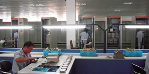 拥有研发中心和高素质的团队